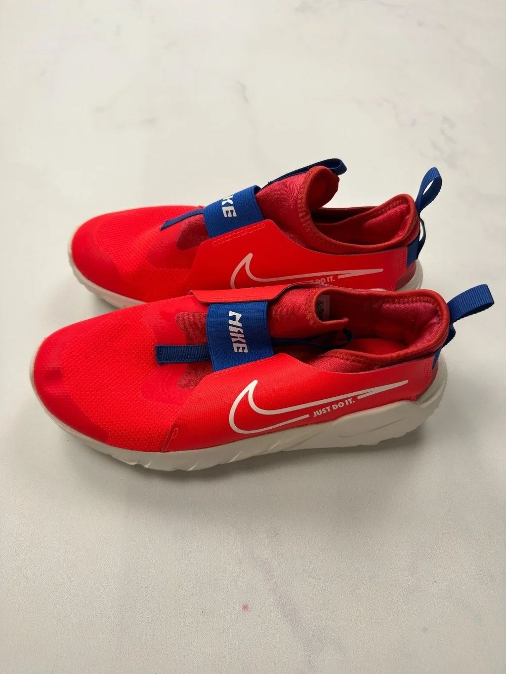 Nike Flex Runner 2 Slip-On Sneakers Red Athletic Comfort - Boys 7Y